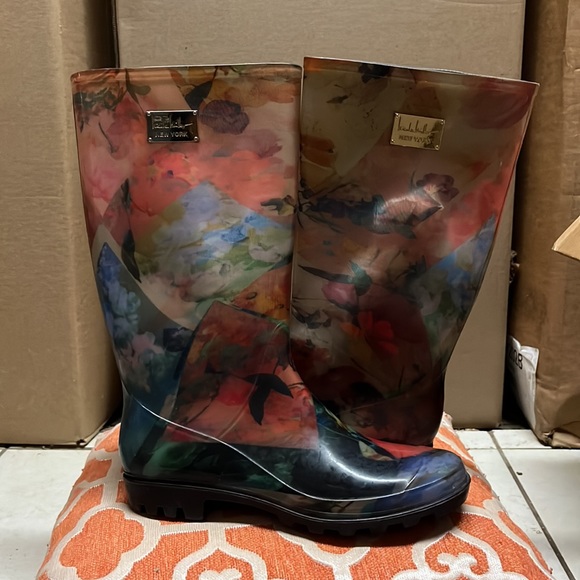 Excellent condition/ - Picture 2 of 3